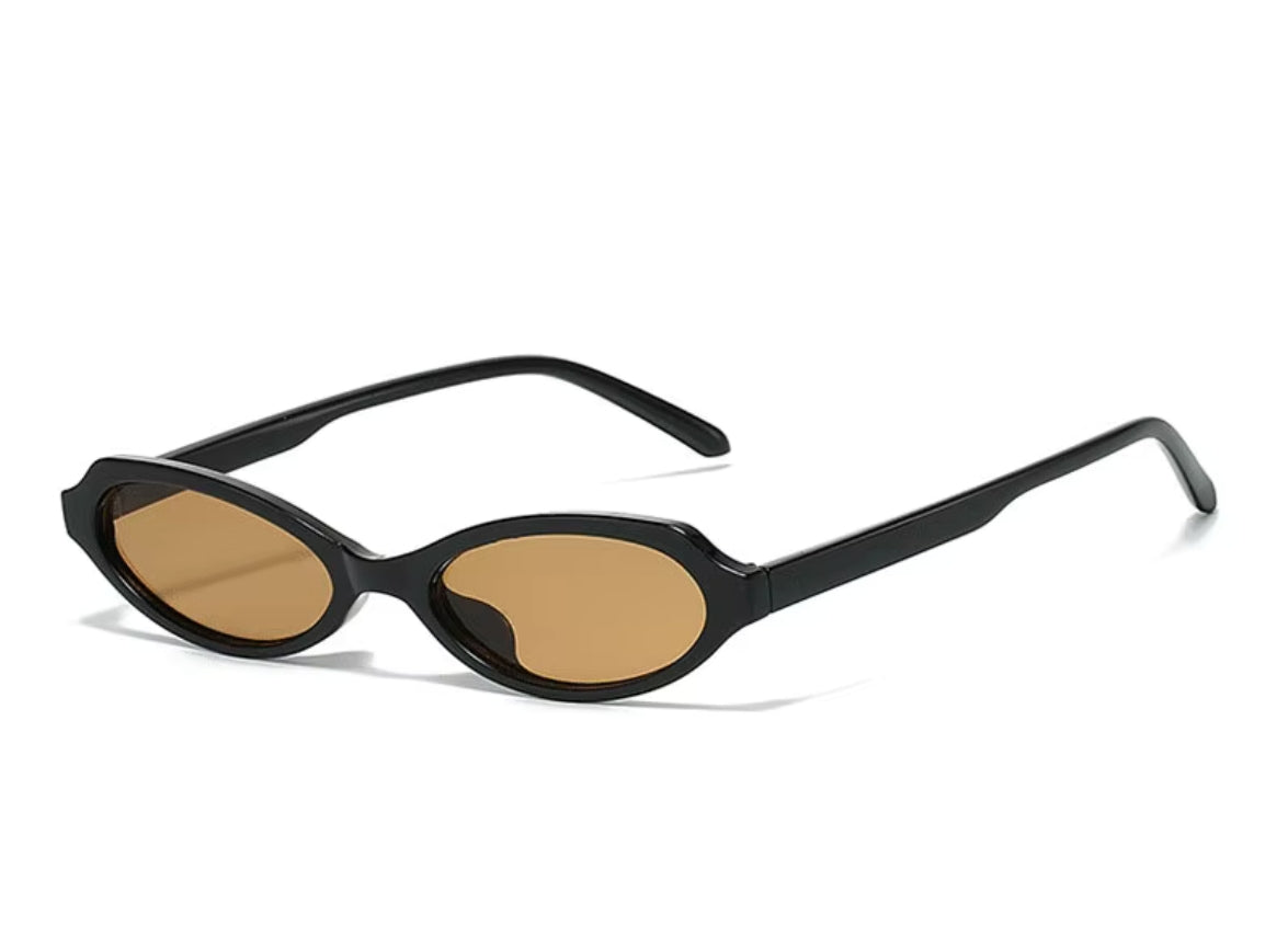 Specialist - Black Frame - Hazel Lens