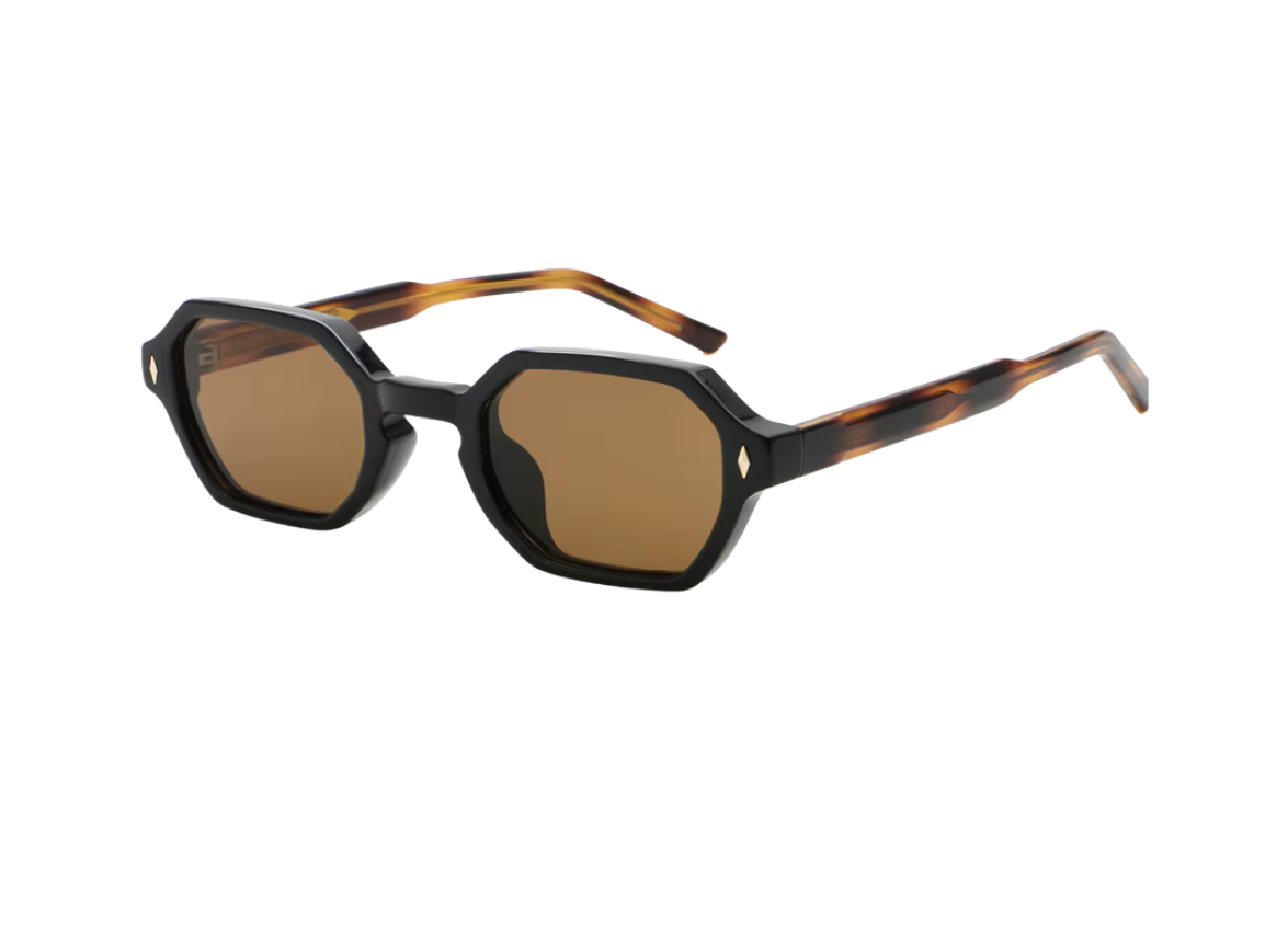 Vanguard Black Frame - Brown Lens - Tiger Pattern Arm